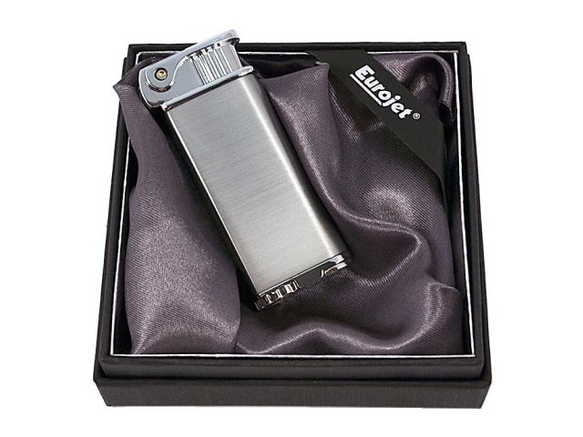 257110 zapalniczka-fajkowa-Eurojet-srebrna-zapakowana-w-eleganckie-pudełko.jpg