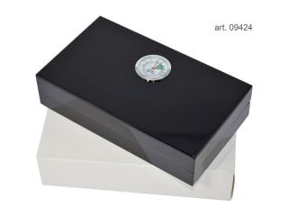 09424-humidor-black-lack-close-on-the-box-art.jpg