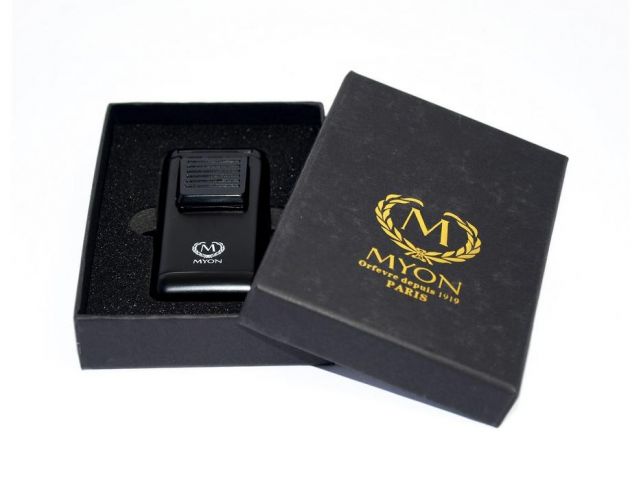 1860622 zapalniczka-do-cygar-Myon-Racing-Edition-czarna-pudełko.jpg